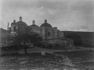 Kirche des Heiligen San Pablo : Kirche des Heiligen San Pablo in Mitla auf den Fundamenten einer alten Tempelanlage errichtet.