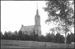 Groß-Schweidnitz. Kirche