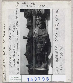 Nürnberg: Gottfried von Bouillon, Figur vom Schönen Brunnen vom Hauptmarkt, Germanisches Museum