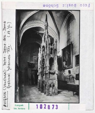 Avignon: Notre-Dame-des-Doms, Grabmal Johannes XXII.