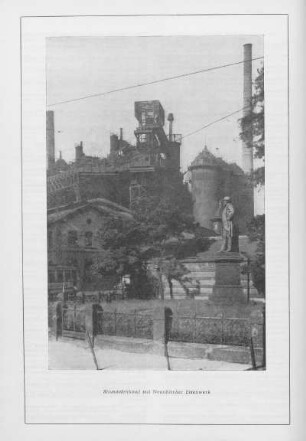 Abbildung: Stummdenkmal mit Neunkircher Eisenwerk