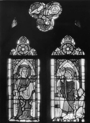 Glasfenster mit den Heiligen Margaretha und Leonhard