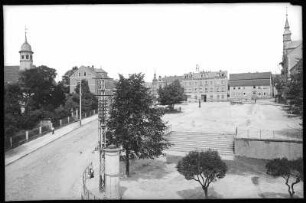Rabenaund Markt m. Aufgang und Kirche