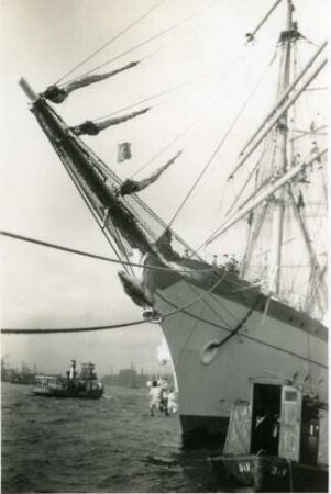 Segelschulschiff der Kriegsmarine 'Horst Wessel', Hamburg