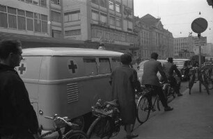 Verkehr auf der Kaiserstraße.