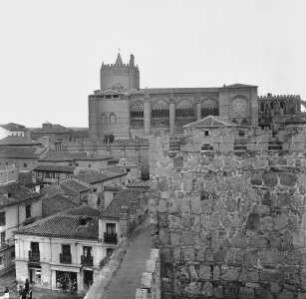 San Salvador — Südfassade