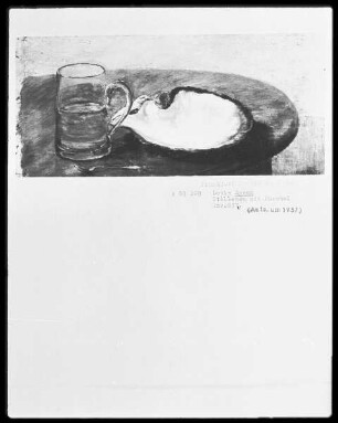 Stilleben mit Muschel, Wasserglas und Löffel