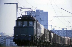Stuttgart Zuffenhausen Lok 194 195 Güterzug
