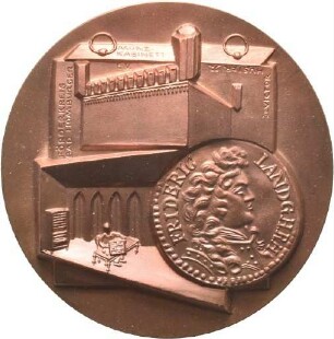 Medaille von Victor Huster auf die Eröffnung des Münzkabinetts im Gotischen Haus in Bad Homburg