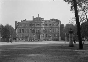 Schloss Jägerhof