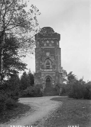 Bismarck-Turm — Büste des Otto Bismarck