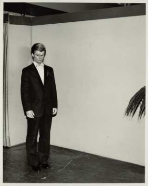 Junger Mann mit Palme, Leipzig