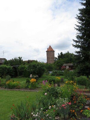 Spitzer Turm (Stadtbefestigung); Langen, Turmgasse 23, Turmgasse 25