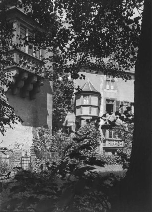 Büdinger Schloss. Fassade mit Erker