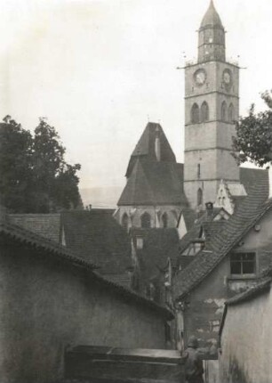 Überlingen. Blick auf die Kirche St. Nikolaus (um 1300/1350 begonnen, Turm 1494-1574 verändert)