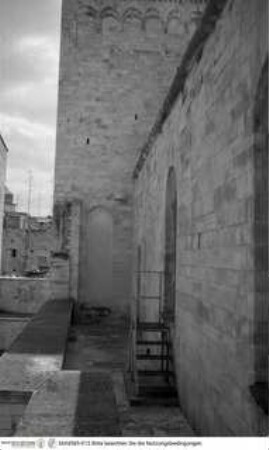 San Valentino, Nordfassade