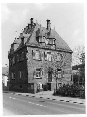Pfarrhaus; Frankfurt, Eckenheimer Landstraße 326