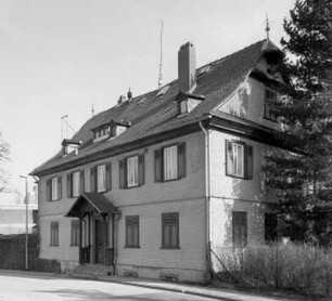 Liederbach, Alt Oberliederbach 8
