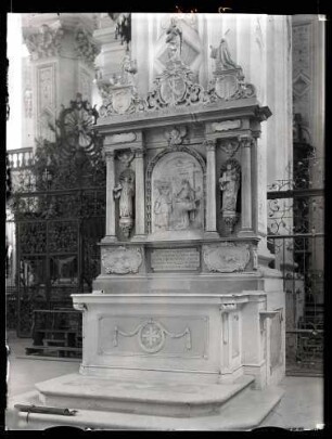 Klosterkirche; rechter Seitenaltar