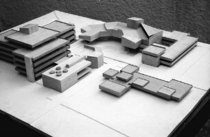 Freiburg: (Weingarten); Planmodell: Institut für Sozialpädagogik Freiburg-Weingarten