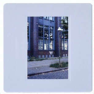 Berlin, AEG-Fabriken am Humboldthain : Fassade AEG Kleinmotorenfabrik