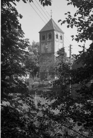 Odenthal: Kirche, Turm