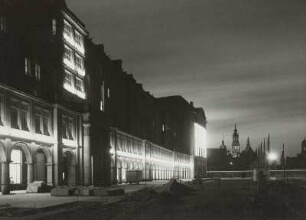 Dresden-Altstadt, Altmarkt, Blick gegen Schloss und Katholische Hofkirche