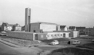 Einweihung des neuen Pfarrzentrums der Heiligkreuz-Kirche in Knielingen.