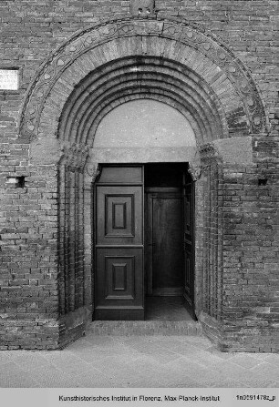 Sante Flora e Lucilla, Torrita di Siena