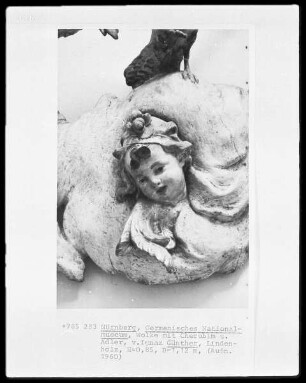 Wolke mit Cherubim und Adler