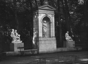 Silen mit Bacchusknaben und Leda, Venus