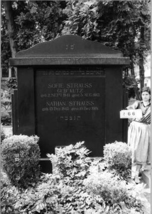 Grabstein 266