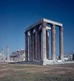Athen. Tempel des Olympischen Zeus. Gegen die Akropolis. P5