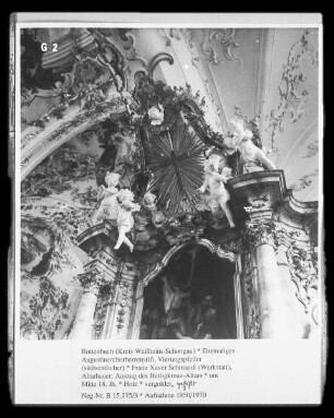 Auszug des Heiligkreuz-Altars