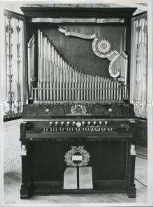 Standorgel von Orgelbauer Carl Hess