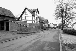 Wohnhaus; Schauenburg, Hainbuchenstraße 13