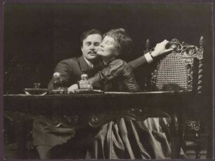 Trauer muss Elektra tragen (Eugene O'Neill)