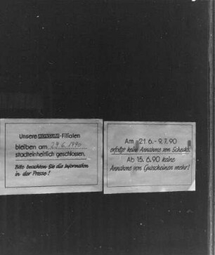 Dresden vor der Währungsumstellung im Juni 1990. Türaushang an einer Konsum-Verkaufsstelle zur Schließung am 29.6.90 und zur Annahme von Schecks/Warengutscheinen