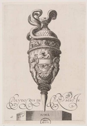 Vase 9