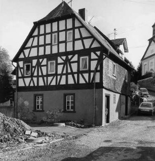 Ehem. Backhaus; Weinbach, Kirchstraße 1