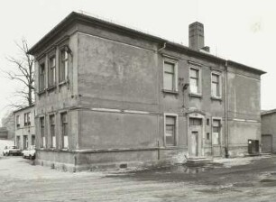 Dresden-Friedrichstadt, Waltherstraße 26. Nebengebäude (um 1865) des ehem. Königlichen Schullehrerseminars