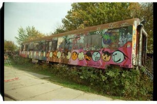 oNE WoRLD oNE FuTuRE!!! | XQ S CLuB7 | '01 2001" | GESICHTSNULLEN