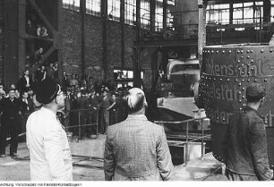 Freital-Döhlen. Edelstahlwerk Döhlen, 1. August 1951