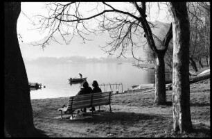 Minusio Locarno: am Seeufer gegen Locarno