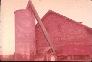 Fotografie: Erntetechnik, Häckselkette, Hochsilo, Förderband, Automatikwagen