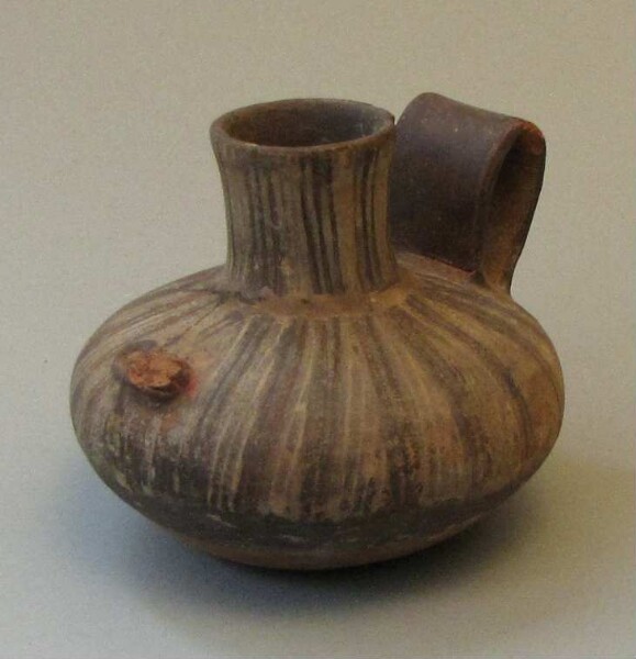 Clay vessel