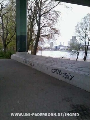 {HERZ} USB-STICK