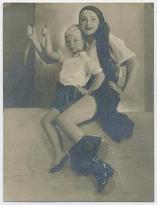 Marlene Dietrich mit Tochter Maria (Berlin, 1929) (Archivtitel)