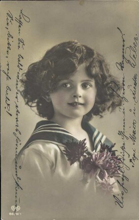 [Mädchen mit Blumen]