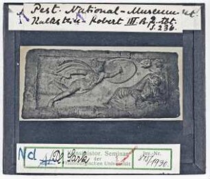 Budapest, Nationalmuseum: Kalkstein-Sarkophag